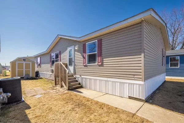 286 Park LN, Sauk Village, IL 60411