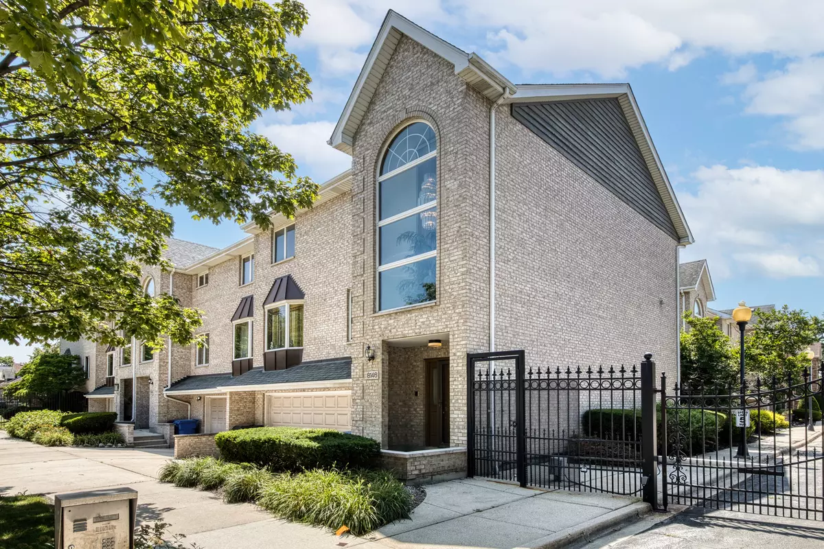 Chicago, IL 60619,8146 S Prairie Park PL