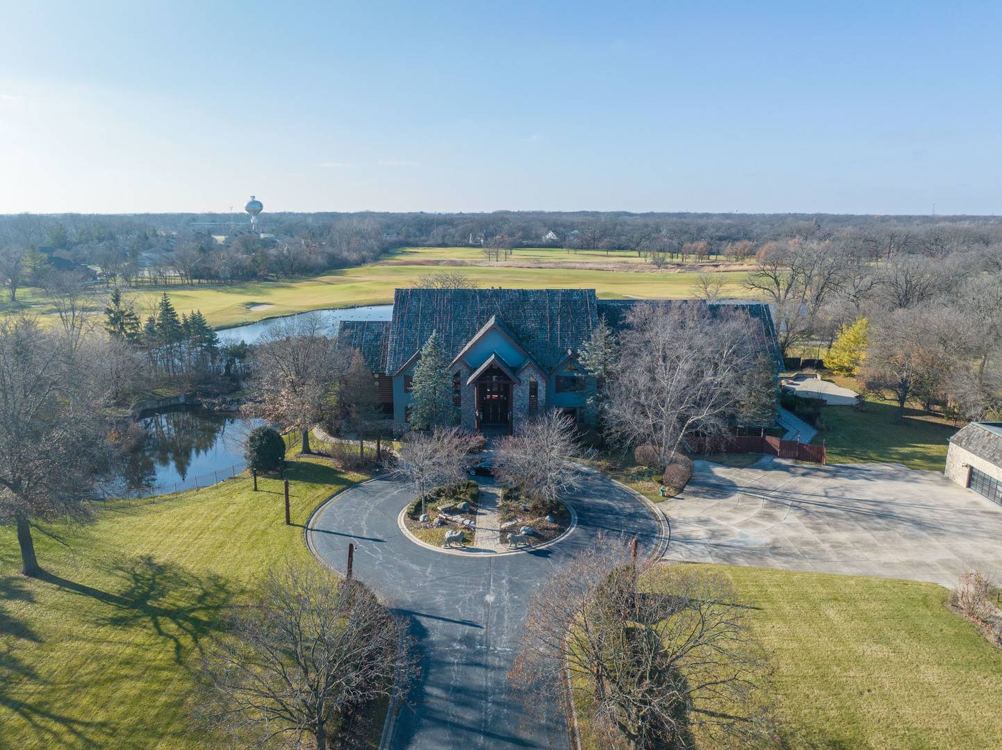 1 Maros LN, Olympia Fields, IL 60461
