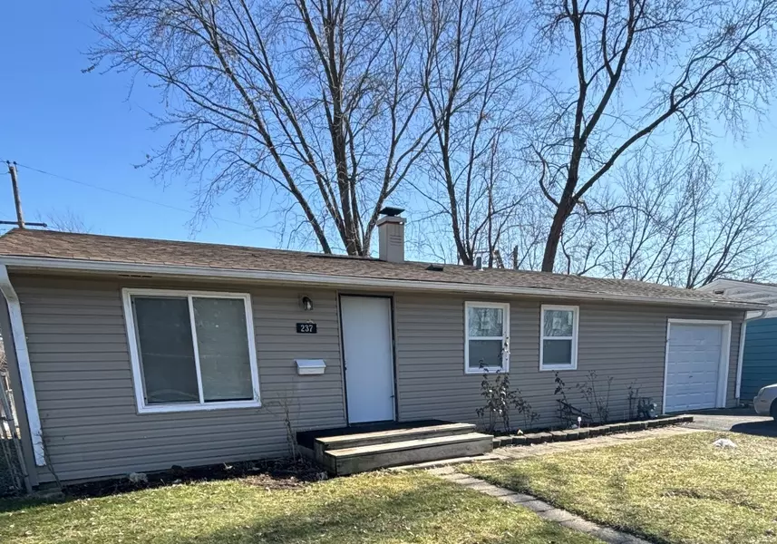 237 Harrison ST, Carpentersville, IL 60110