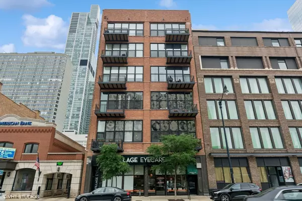 1243 S WABASH AVE #302, Chicago, IL 60605