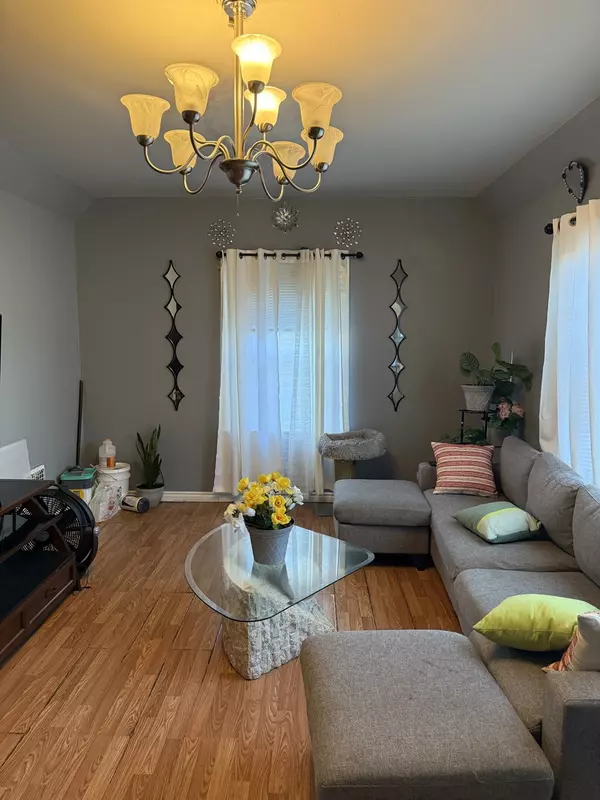 Bensenville, IL 60106,244 S Mason ST