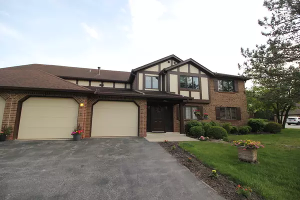 7853 W Oak Hills CT #2DR, Palos Heights, IL 60463