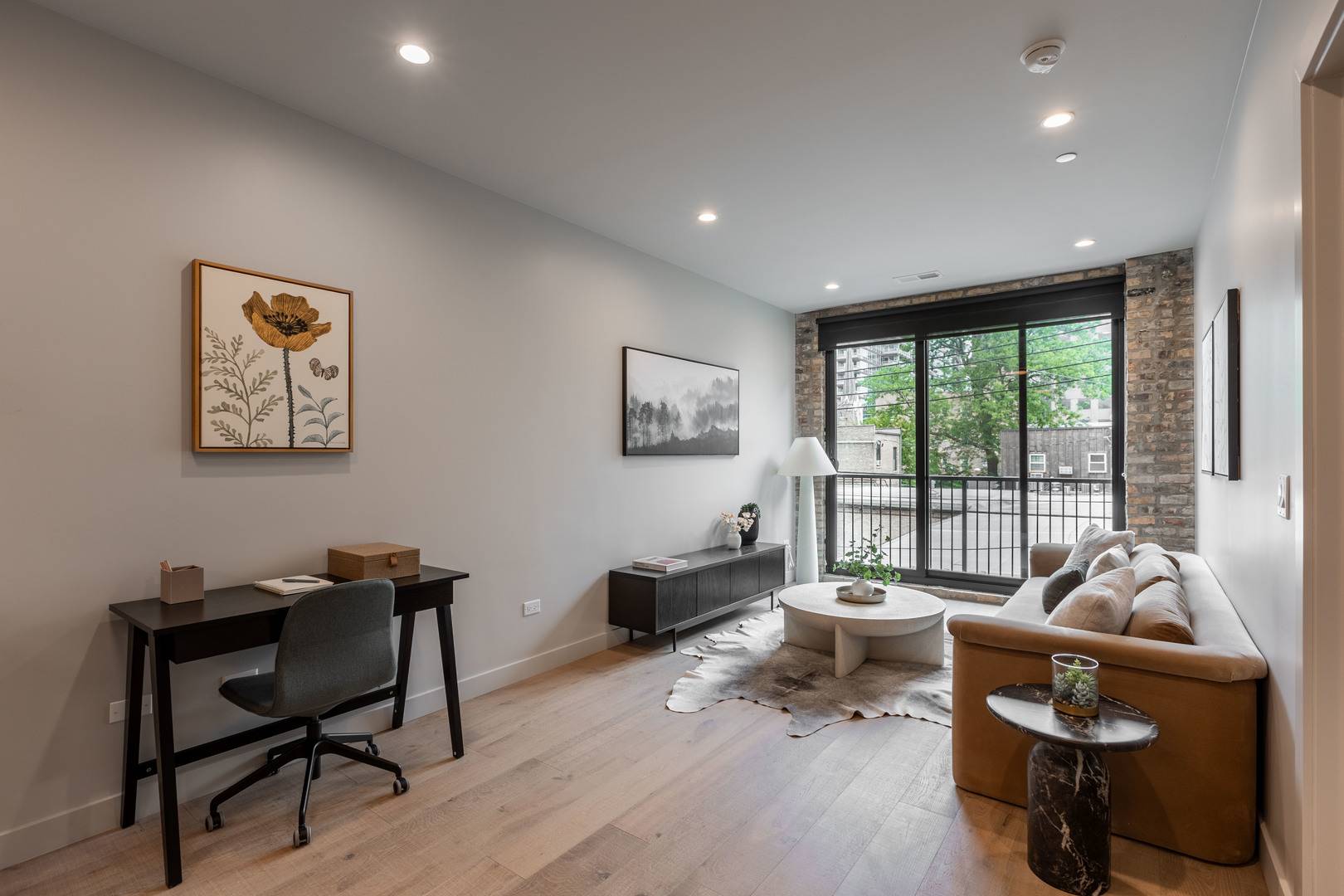 Evanston, IL 60201,1706 Sherman AVE #212