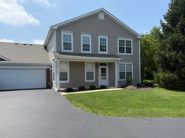 216 Brompton LN #B, Sugar Grove, IL 60554