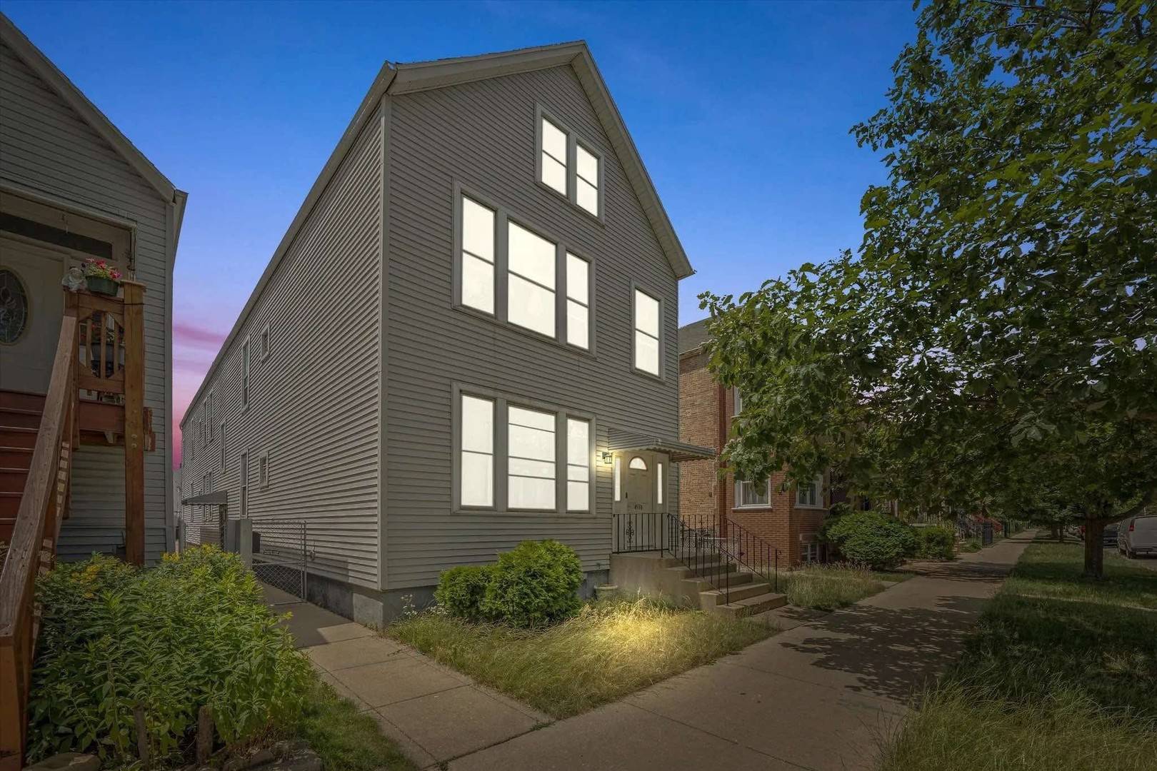 4538 S Fairfield AVE, Chicago, IL 60632