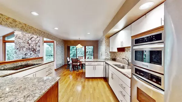 Lisle, IL 60532,4286 White Birch DR