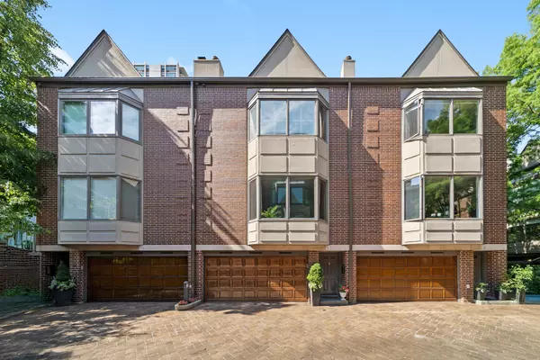 55 W Goethe ST #1222, Chicago, IL 60610