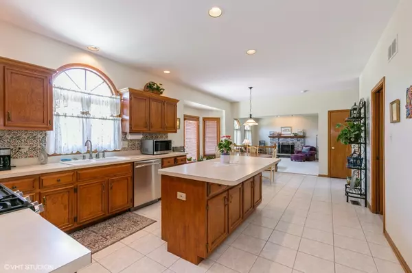 Orland Park, IL 60462,15537 Harbor Town DR
