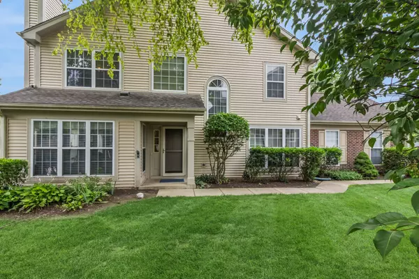 Elgin, IL 60120,879 Dandridge CT