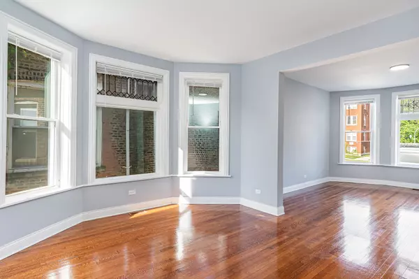 Chicago, IL 60628,Address not disclosed
