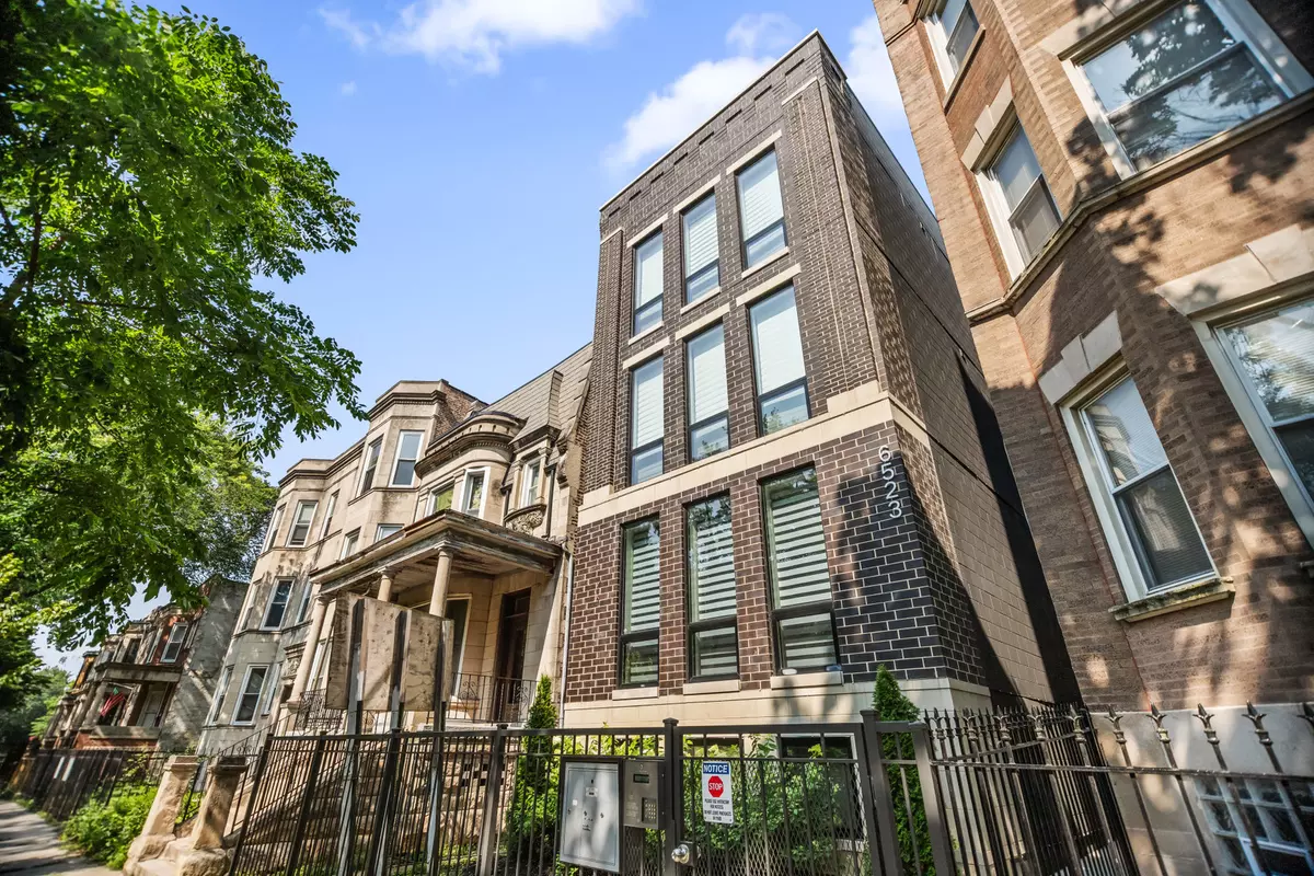 Chicago, IL 60637,6523 S Minerva AVE #3