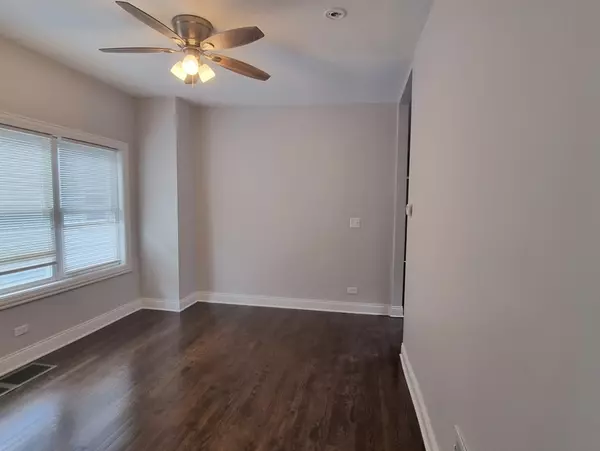 Maywood, IL 60153,Address not disclosed