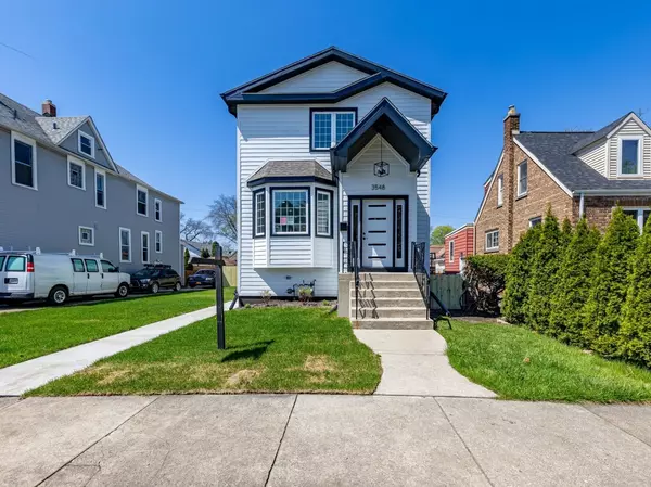 3548 Clinton AVE, Berwyn, IL 60402