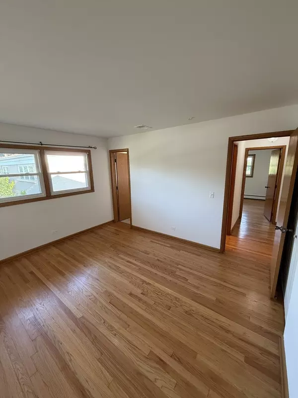 Arlington Heights, IL 60004,Address not disclosed