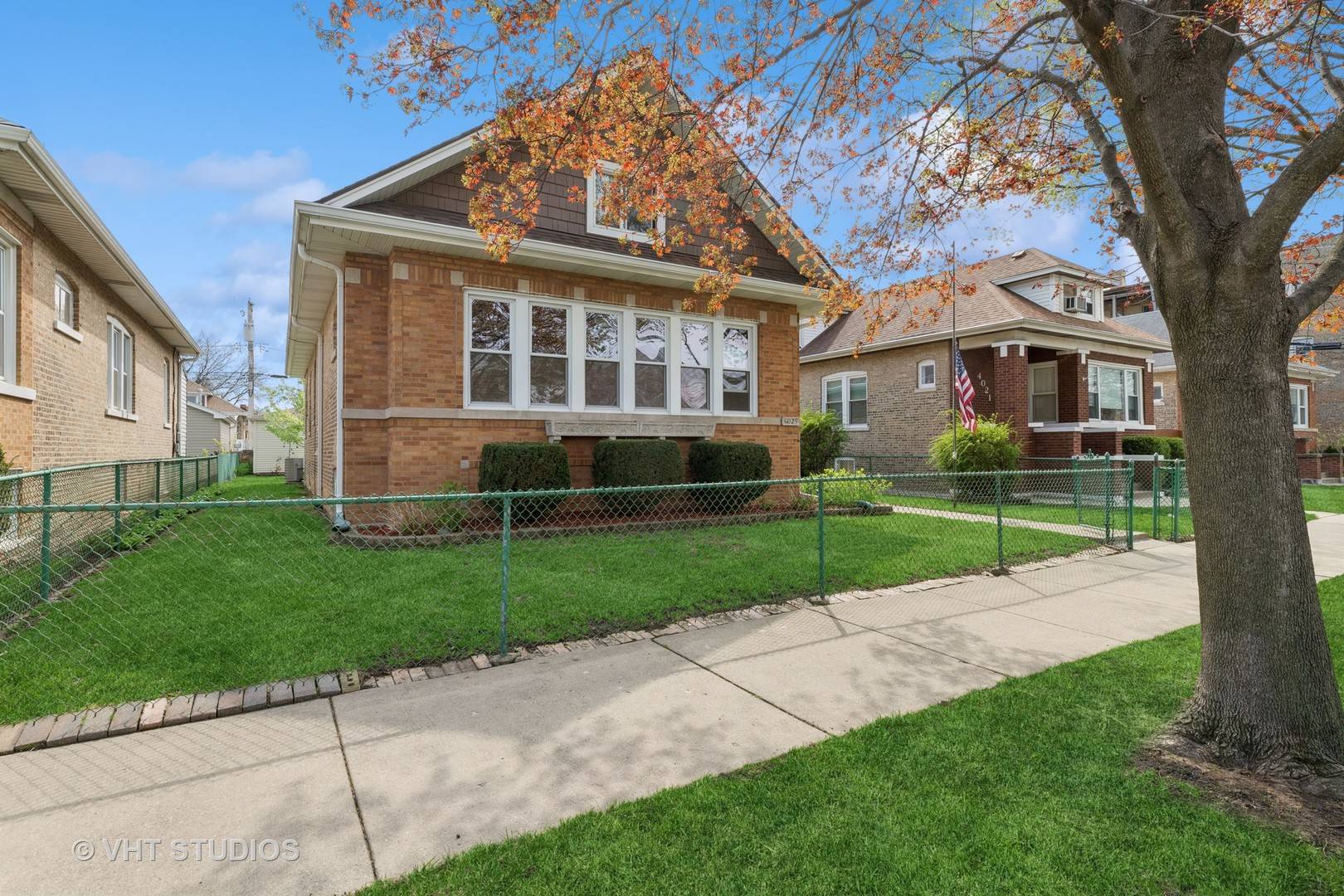 4025 N Menard AVE, Chicago, IL 60634