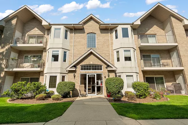 Alsip, IL 60803,5311 W Mint Julip DR #301