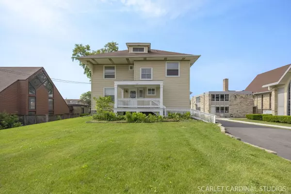 115 W Maple ST, Lombard, IL 60148