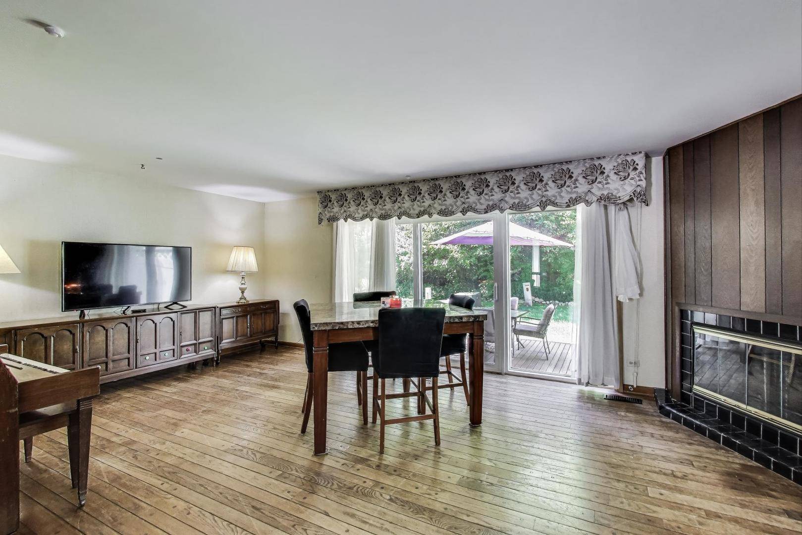 Palos Hills, IL 60465,19 Cour Leroux