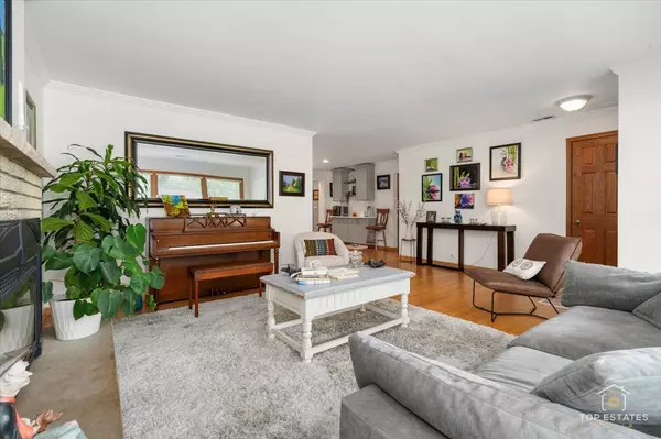 Prospect Heights, IL 60070,6 Drake TER