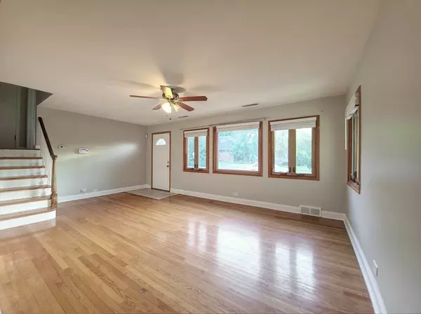 Homewood, IL 60430,18509 Stedhall RD