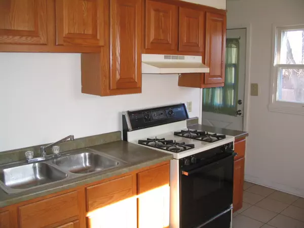 Joliet, IL 60436,16 S William ST