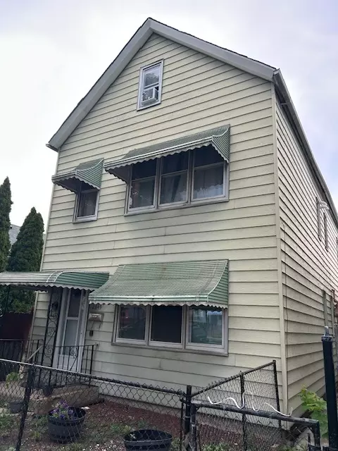 Chicago, IL 60623,2849 S Kolin AVE