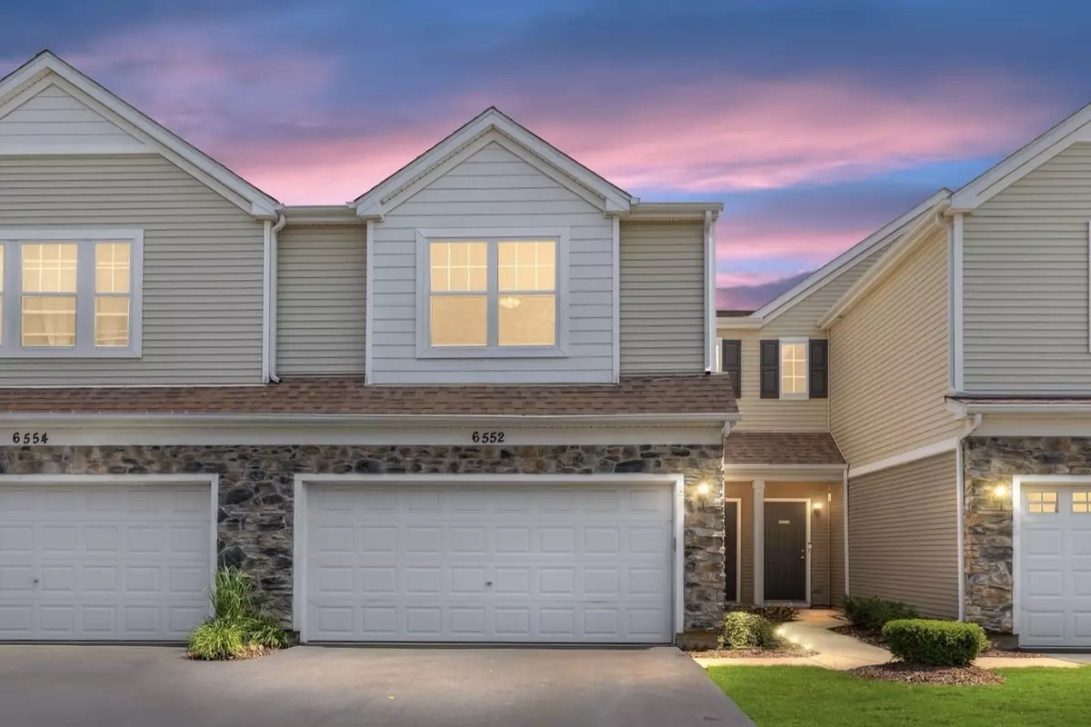 Carpentersville, IL 60110,6552 Marble LN