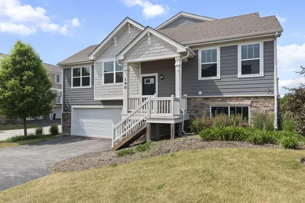 Elgin, IL 60124,190 Goldenrod DR