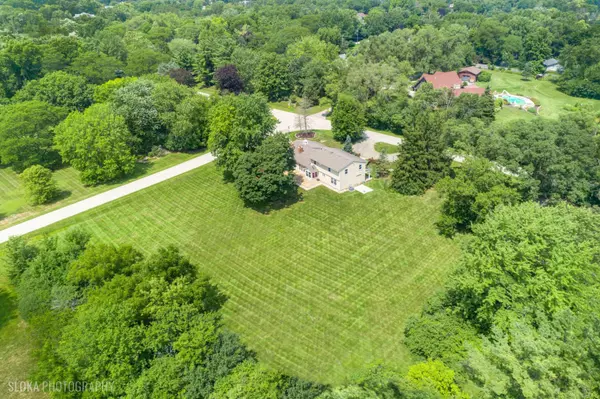 Barrington, IL 60010,25839 W Sunset RD
