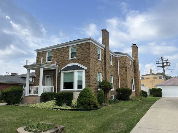 2222 S 15th AVE, North Riverside, IL 60546