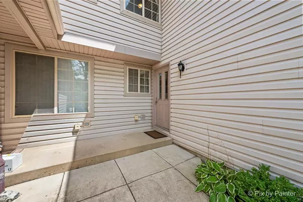 Palatine, IL 60067,1569 N Saint Marks PL