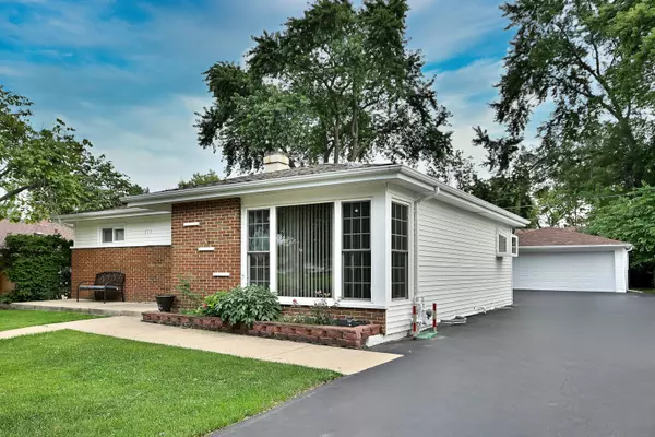Addison, IL 60101,511 W BYRON AVE