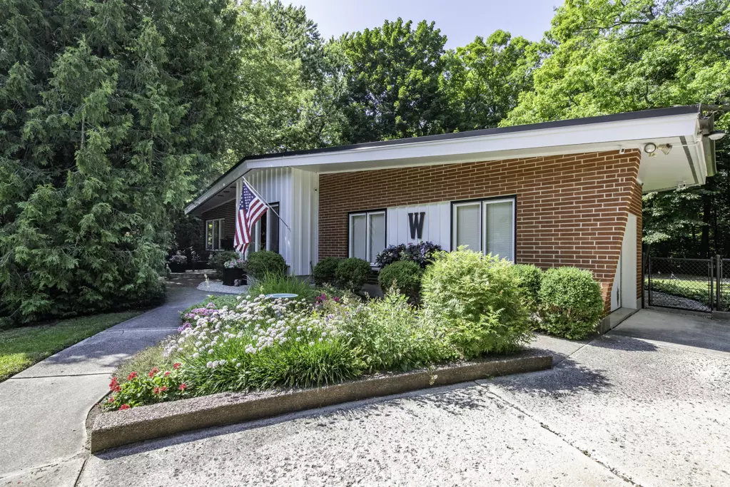 Winthrop Harbor, IL 60096,1810 5th ST