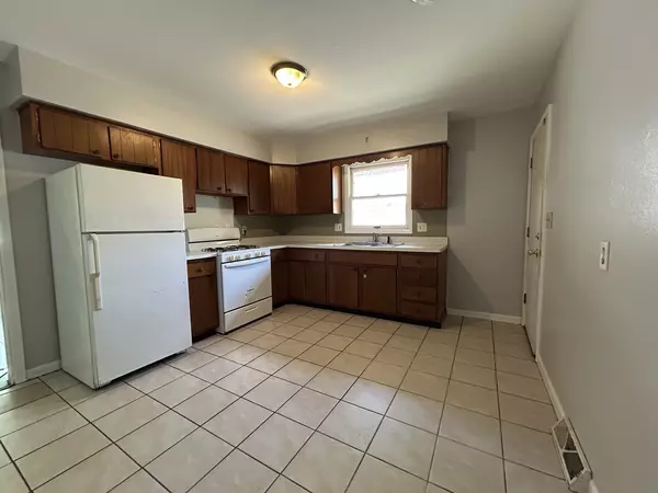 Rockford, IL 61101,1103 Irving AVE