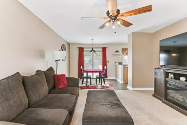 Glendale Heights, IL 60139,43 W WRIGHTWOOD AVE