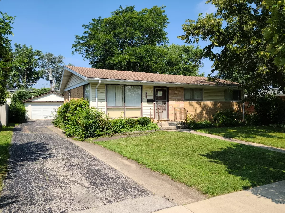 Addison, IL 60101,218 S Princeton ST