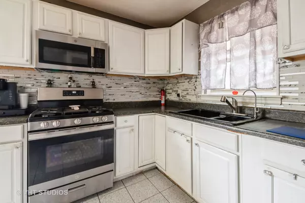 Dolton, IL 60419,Address not disclosed