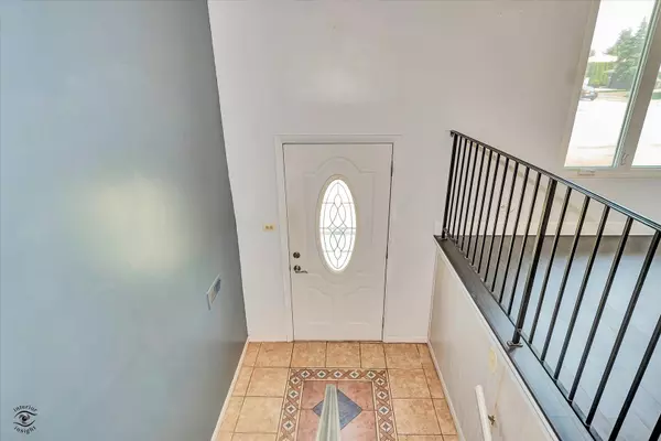 Orland Hills, IL 60487,16822 90th AVE