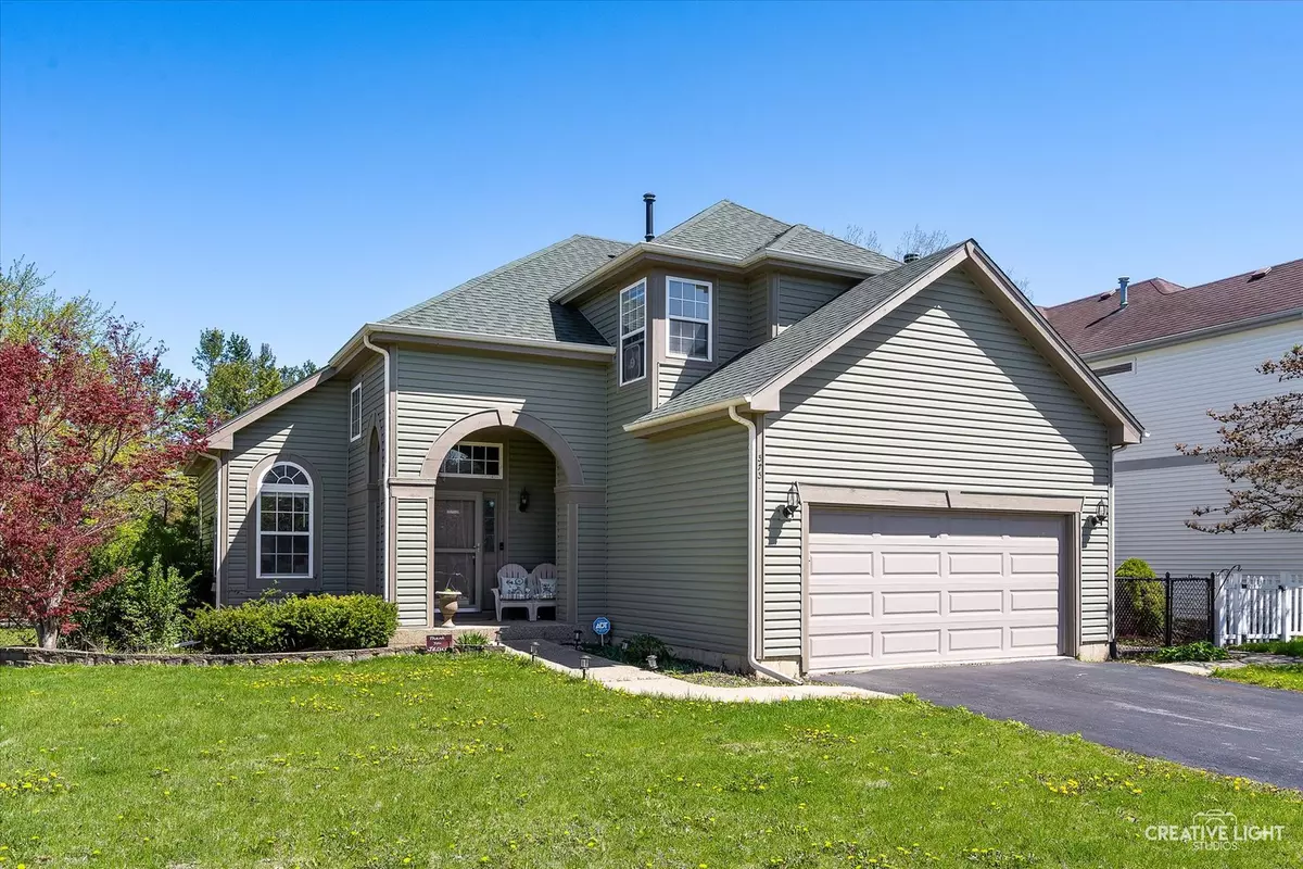 Round Lake, IL 60073,373 Wagonwood RD