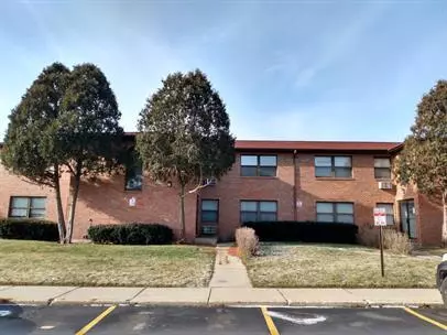 2902 31st ST #4, Zion, IL 60099
