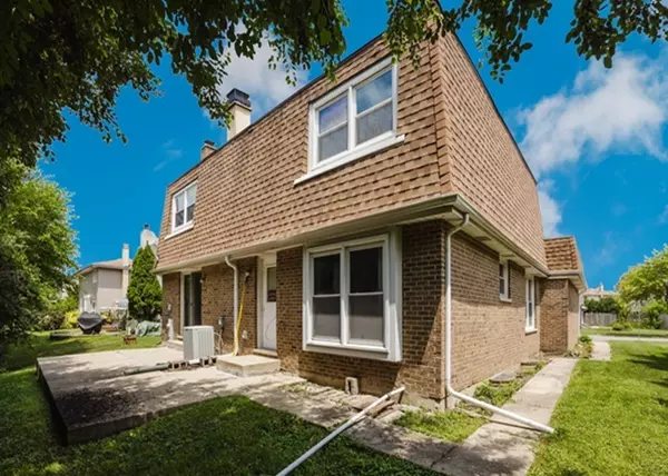 Wheeling, IL 60090,940 Tanglewood DR
