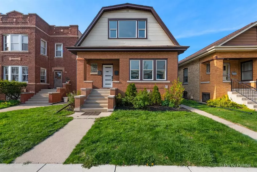 4846 W Roscoe ST, Chicago, IL 60641