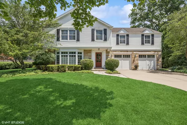 423 S Beverly LN, Arlington Heights, IL 60005