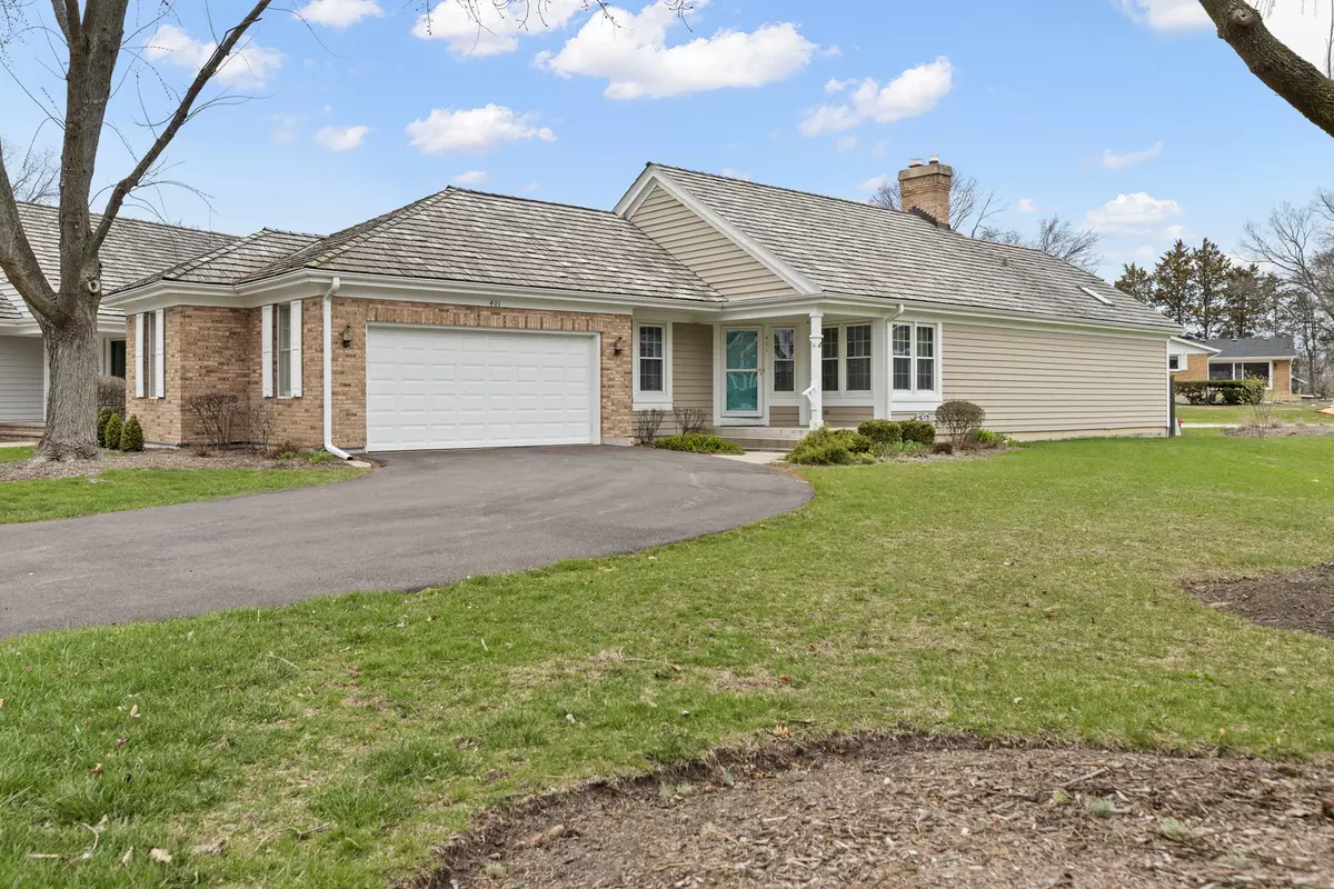 Barrington, IL 60010,401 Park Barrington DR