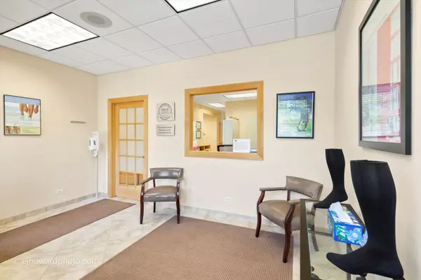 Orland Park, IL 60462,14482 John Humphrey DR