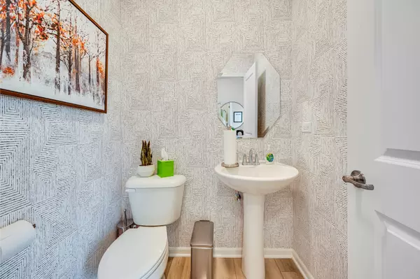 Oswego, IL 60543,442 Hathaway LN