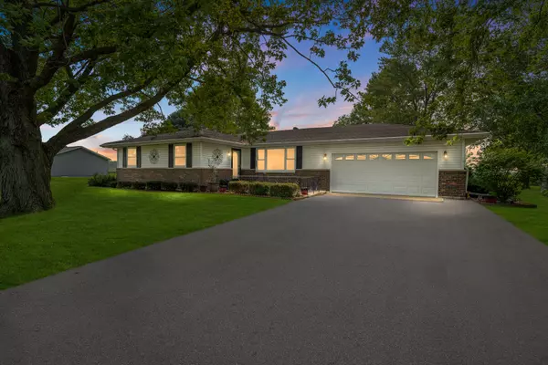 415 Betty ST, Verona, IL 60479