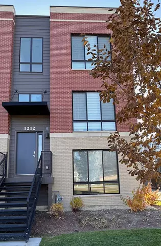 Schaumburg, IL 60173,1212 Quadrant LN