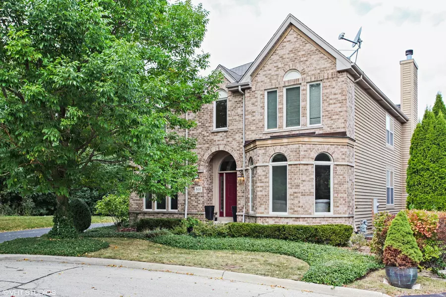 800 Deroo LOOP, Highwood, IL 60040